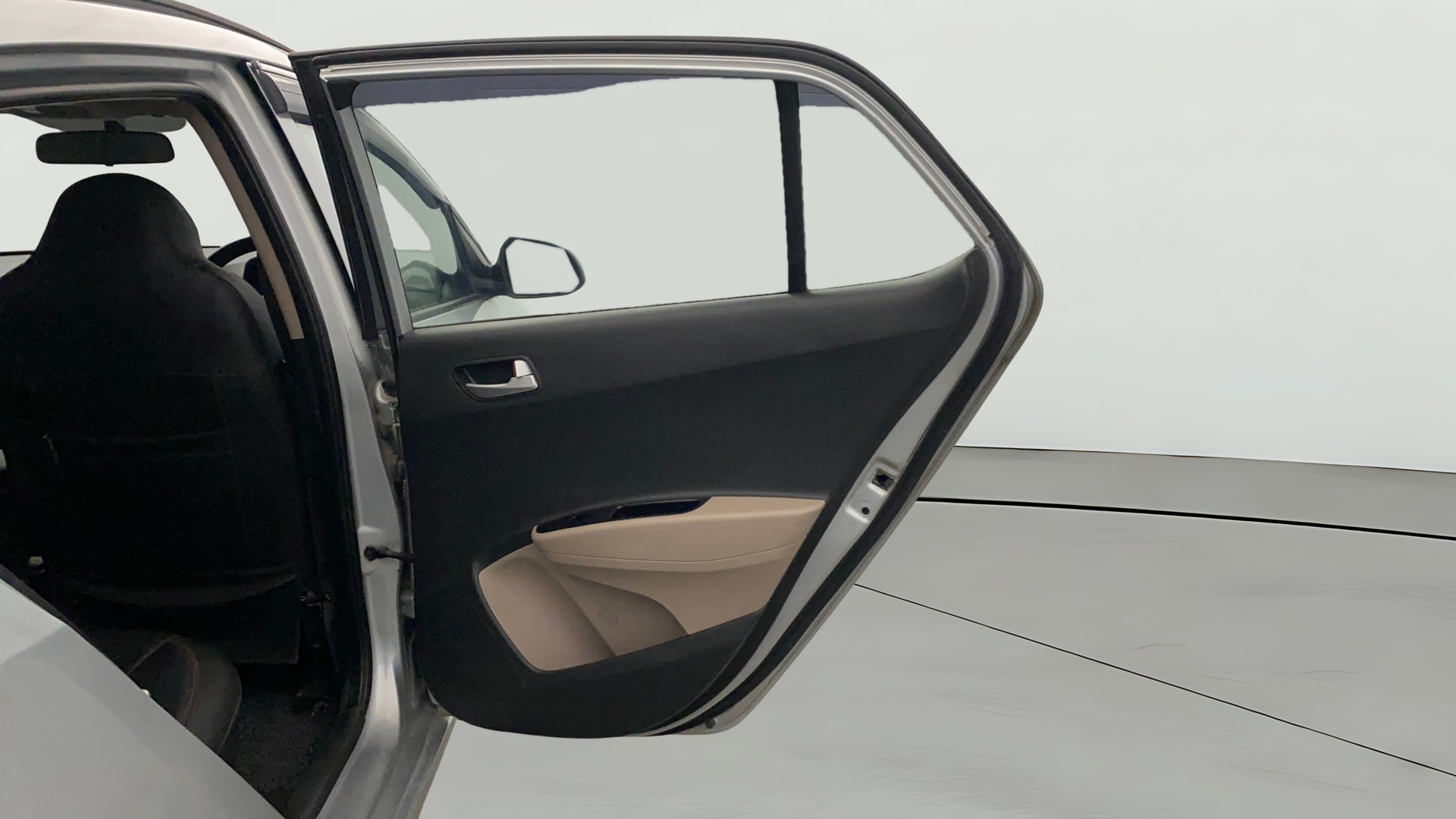 Used 2019 Hyundai Grand i10 Used 2019 Hyundai Grand i10