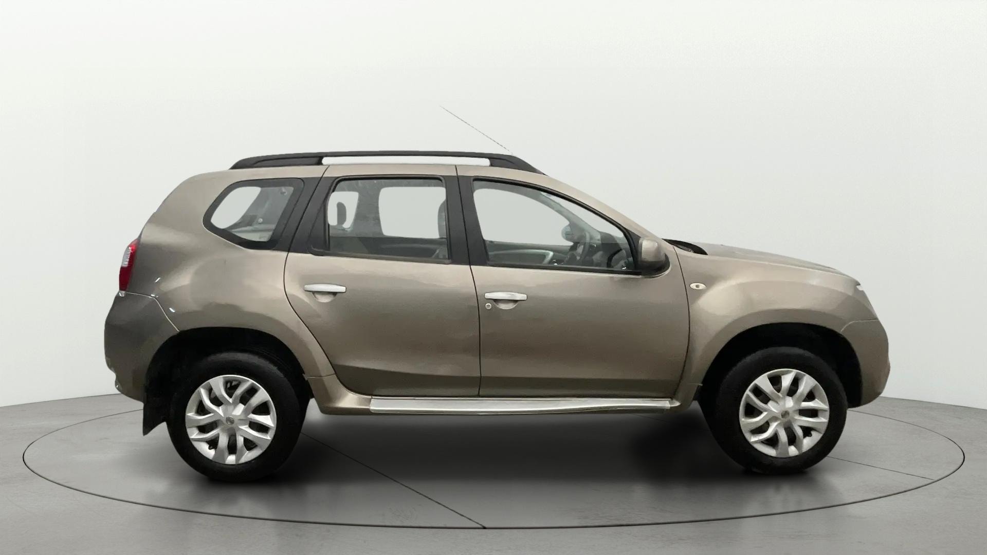 View 2015 Nissan Terrano XL P Image 25 Used 2015 Nissan Terrano XL P Image 25