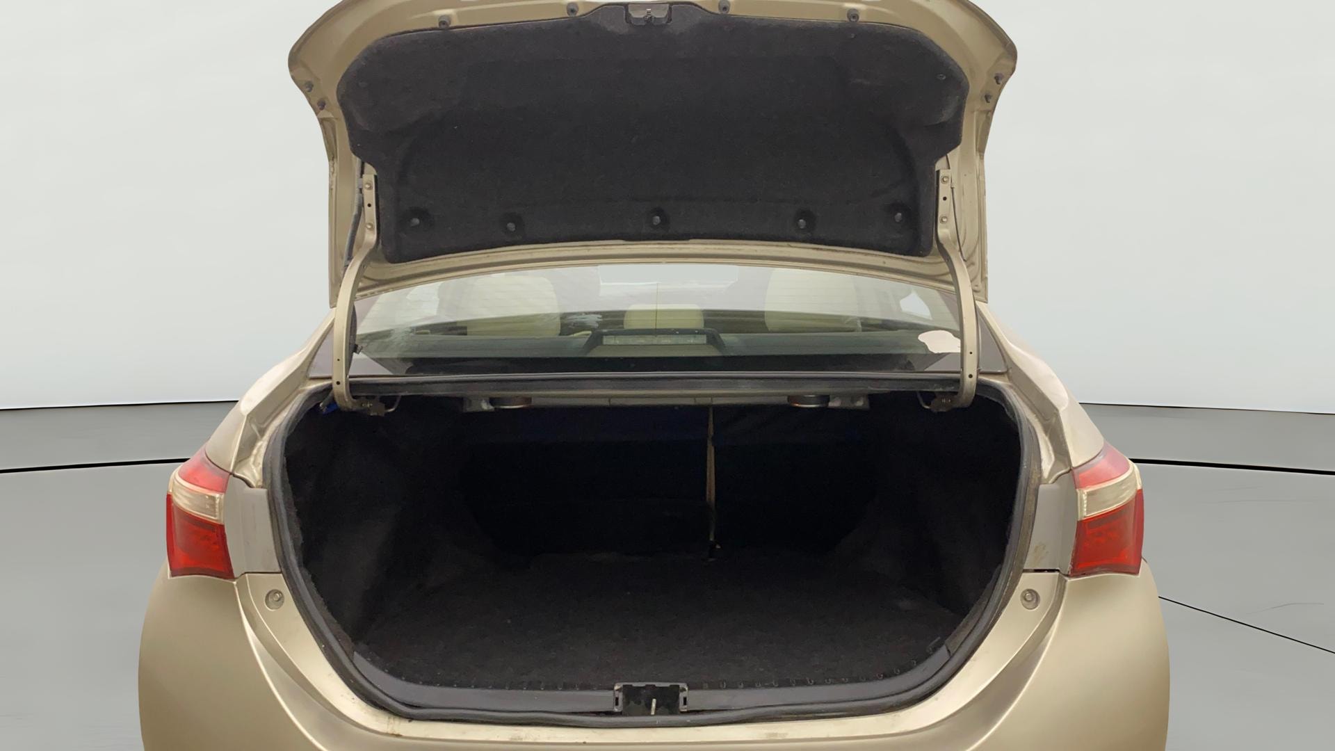View 2014 Toyota Corolla Altis 1.8 G Image 37 Used 2014 Toyota Corolla Altis 1.8 G Image 37