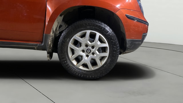 View Renault Duster Image 39 Used Renault Duster Image 39