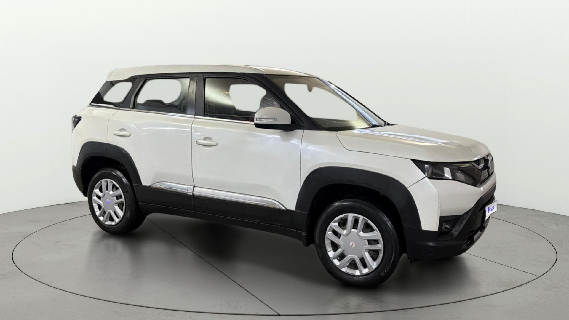 View 2022 Maruti Suzuki 1000 Base Variant Image 36 Used 2022 Maruti Suzuki 1000 Base Variant Image 36