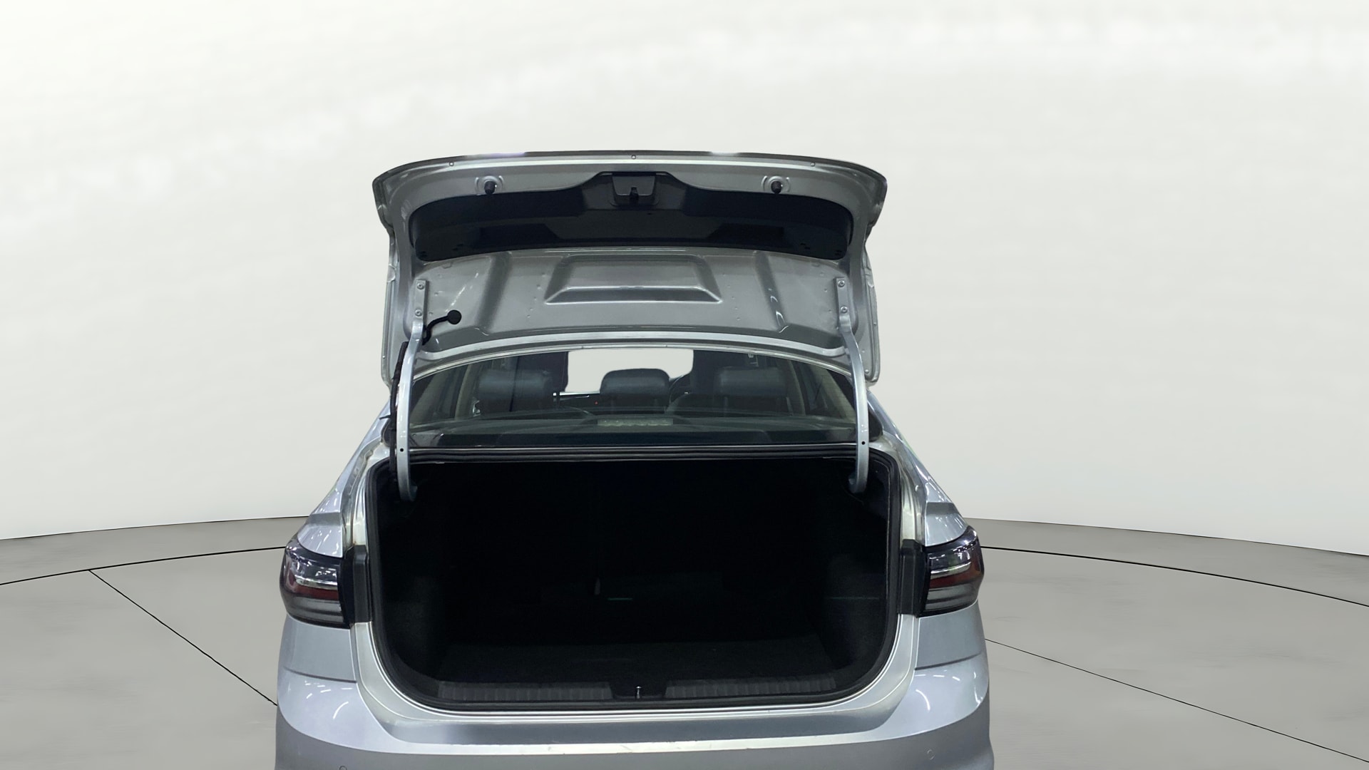 View 2022 Volkswagen Virtus Topline 1.0 TSI MT Image 31 Used 2022 Volkswagen Virtus Topline 1.0 TSI MT Image 31