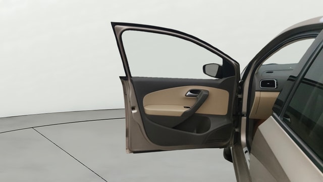 View Volkswagen Vento Image 31 Used Volkswagen Vento Image 31