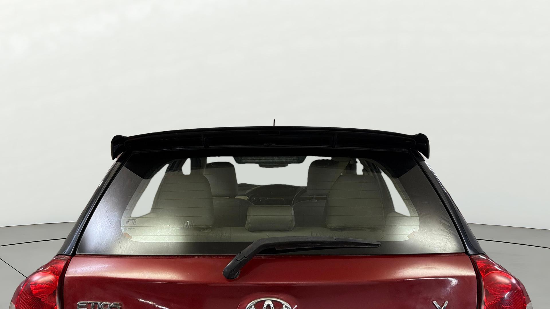 View 2018 Toyota Etios Liva V Image 4 Used 2018 Toyota Etios Liva V Image 4