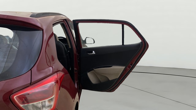 View Hyundai Grand i10 Image 7 Used Hyundai Grand i10 Image 7