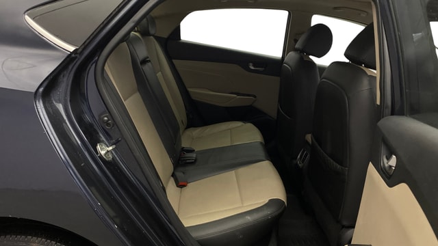 View Hyundai Verna Image 36 Used Hyundai Verna Image 36