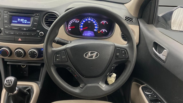 View Hyundai Xcent Image 20 Used Hyundai Xcent Image 20