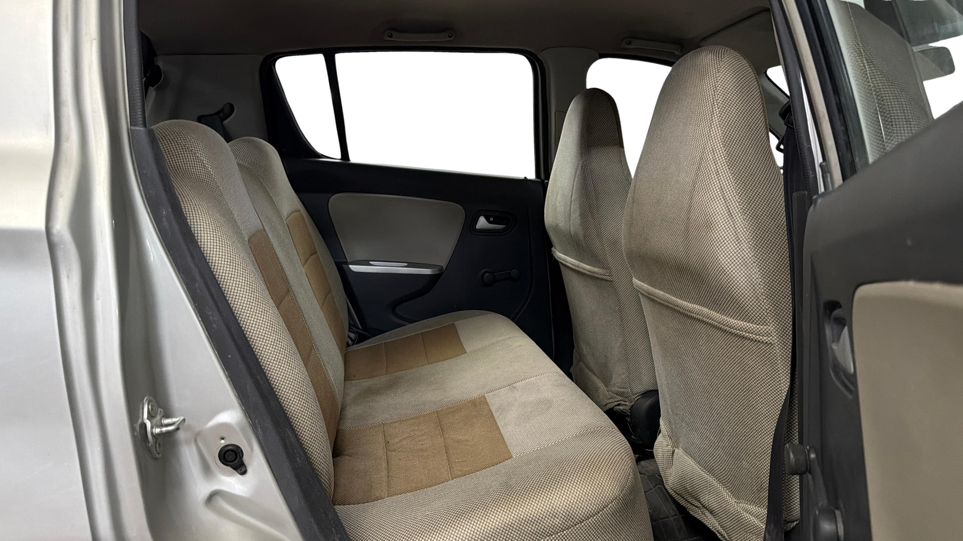 View 2015 Maruti Suzuki Alto K10 LX Image 28 Used 2015 Maruti Suzuki Alto K10 LX Image 28