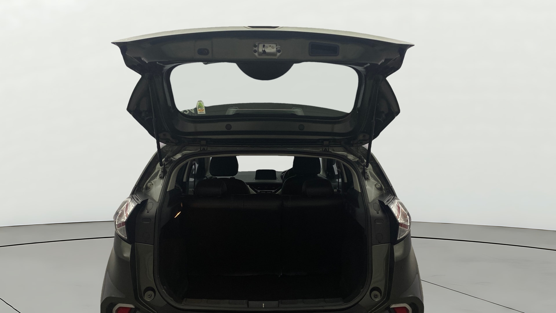 View 2021 Tata Nexon Revotron XE Image 17 Used 2021 Tata Nexon Revotron XE Image 17
