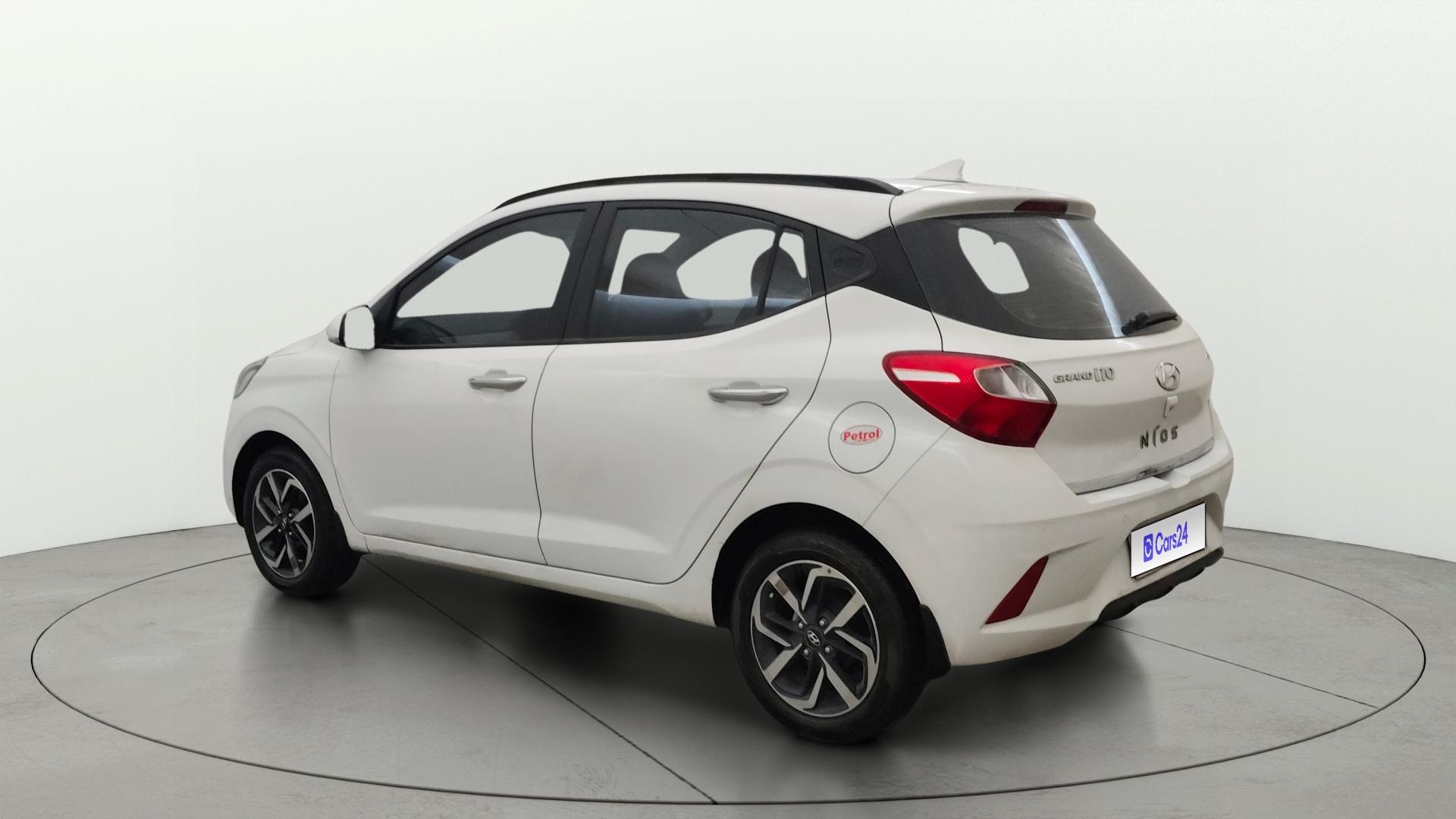 Used 2022 Hyundai Grand i10 Nios Used 2022 Hyundai Grand i10 Nios