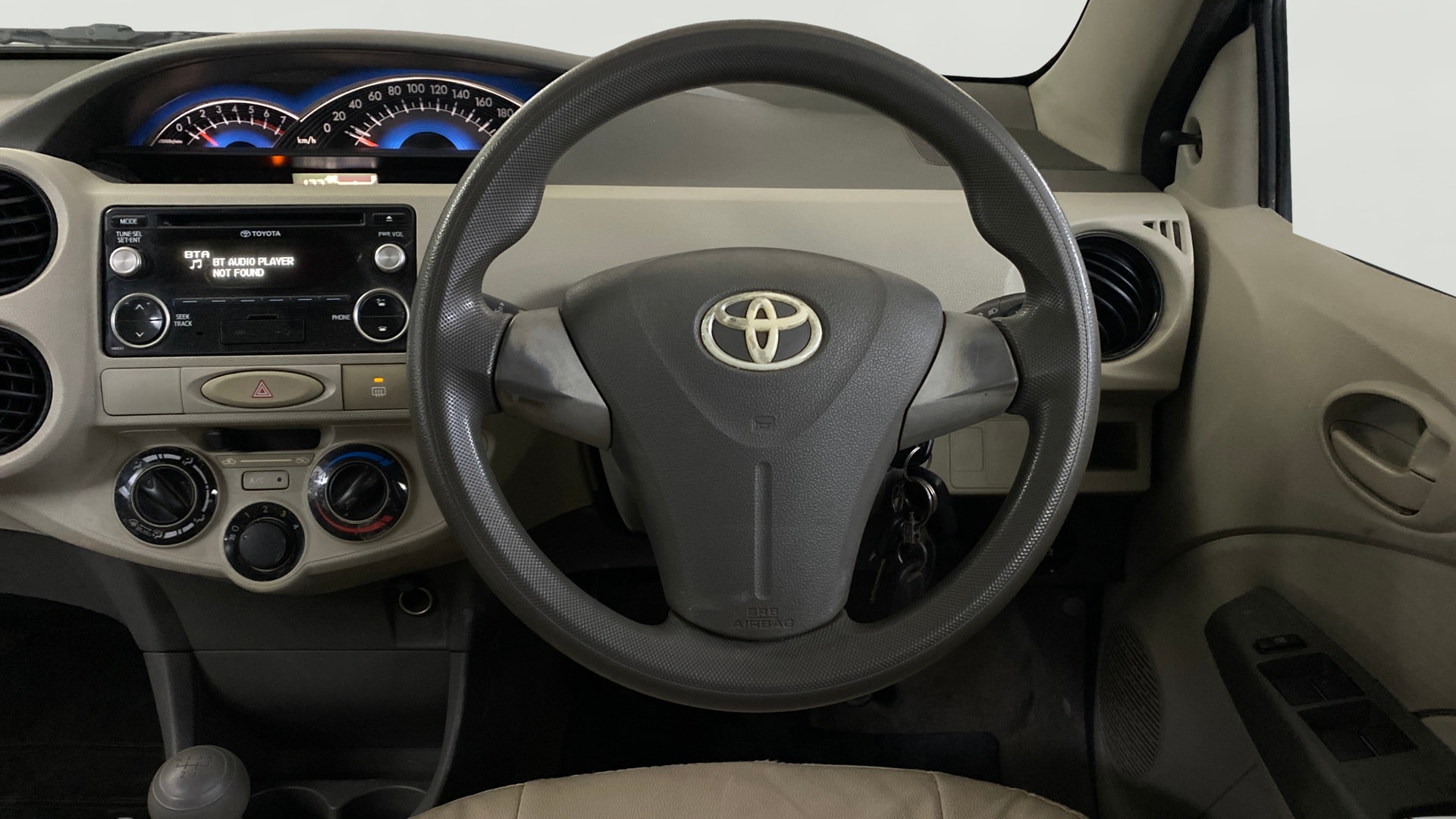 View 2016 Toyota Etios Liva GD Image 20 Used 2016 Toyota Etios Liva GD Image 20