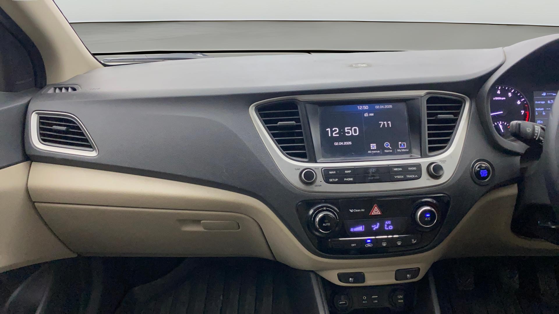 View 2018 Hyundai Verna 1.6 VTVT SX (O) Image 32 Used 2018 Hyundai Verna 1.6 VTVT SX (O) Image 32