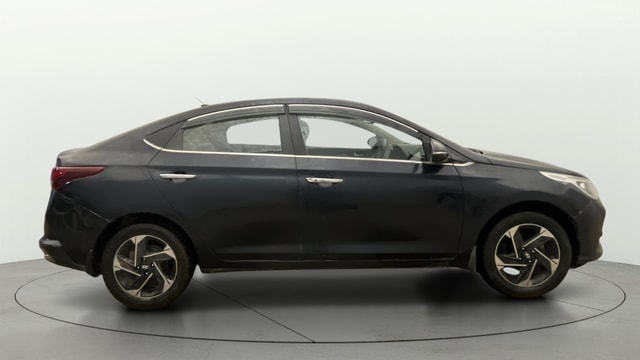 View Hyundai Verna Image 27 Used Hyundai Verna Image 27