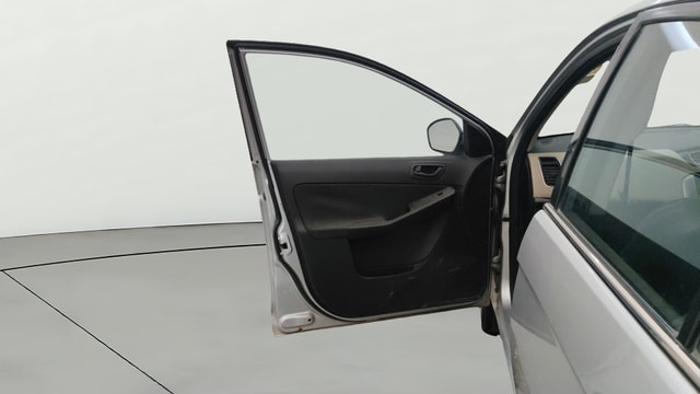 View Tata Zest Image 30 Used Tata Zest Image 30