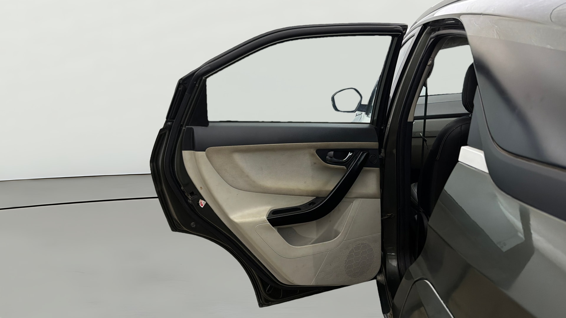 View 2021 Tata Nexon Revotron XE Image 22 Used 2021 Tata Nexon Revotron XE Image 22