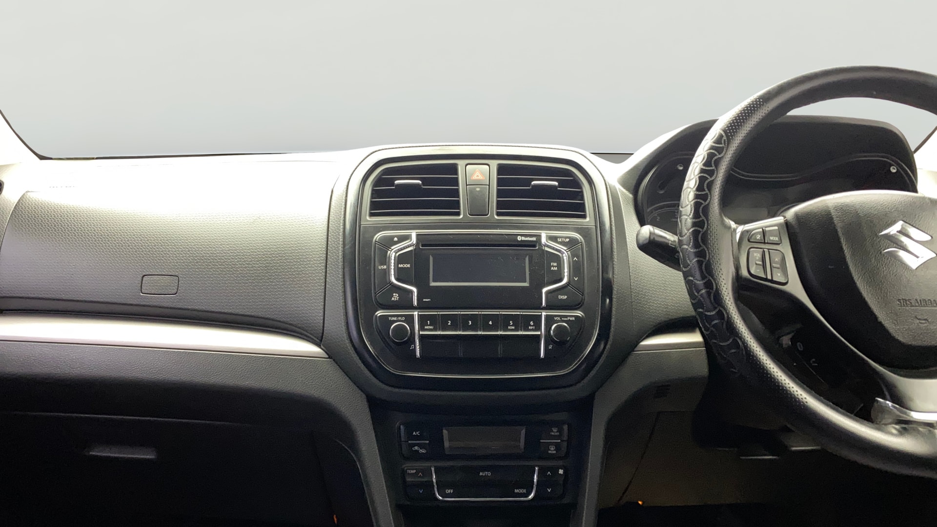 View 2016 Maruti Suzuki 1000 Base Variant Image 17 Used 2016 Maruti Suzuki 1000 Base Variant Image 17