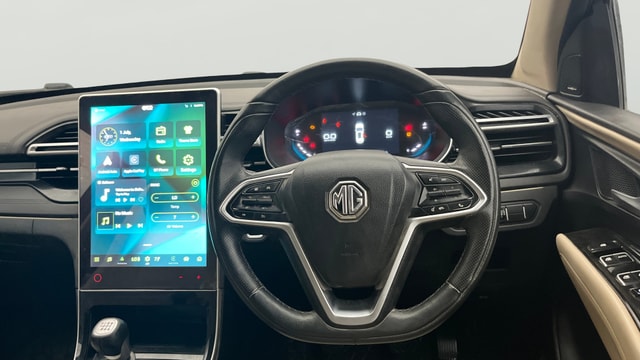 View MG Hector Image 13 Used MG Hector Image 13