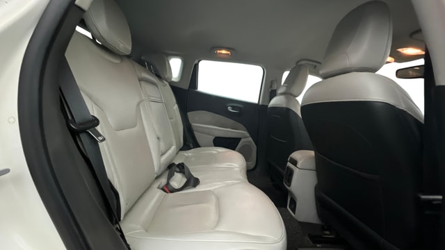 View Jeep Compass Image 29 Used Jeep Compass Image 29