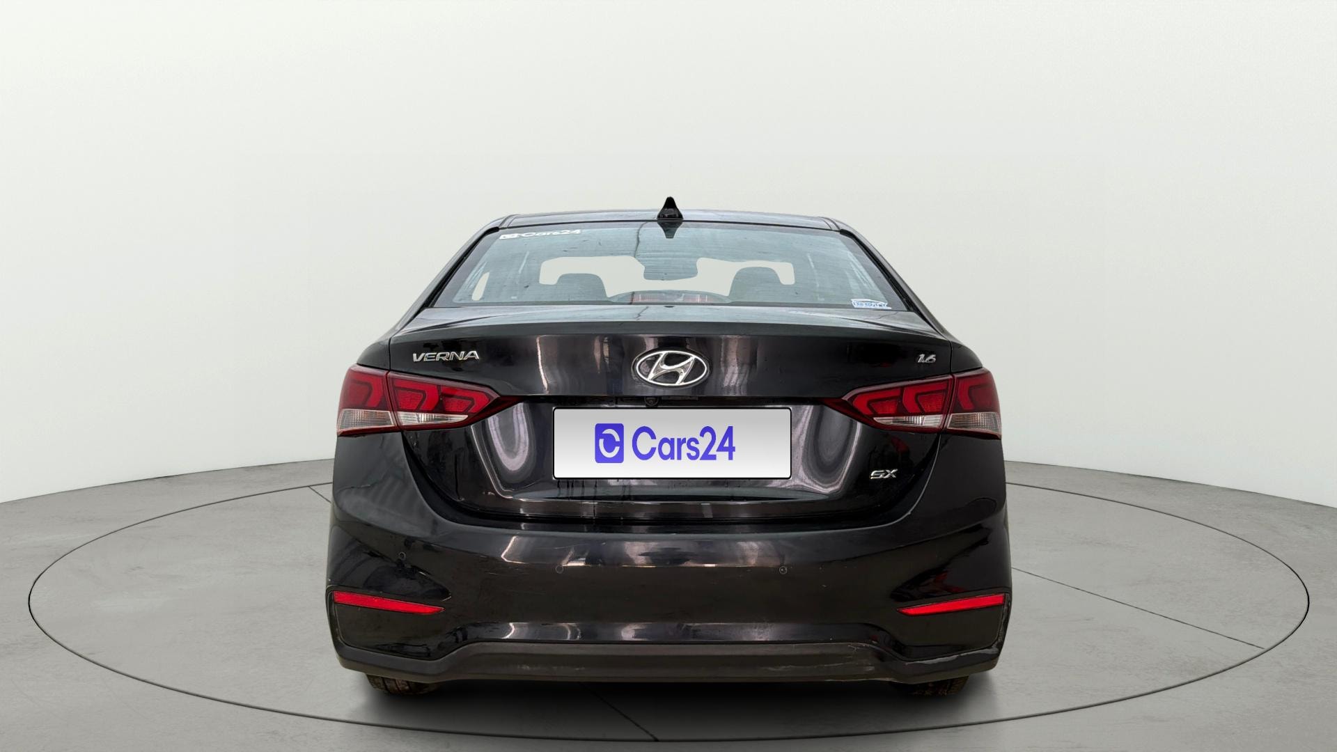 Used 2018 Hyundai Verna Used 2018 Hyundai Verna