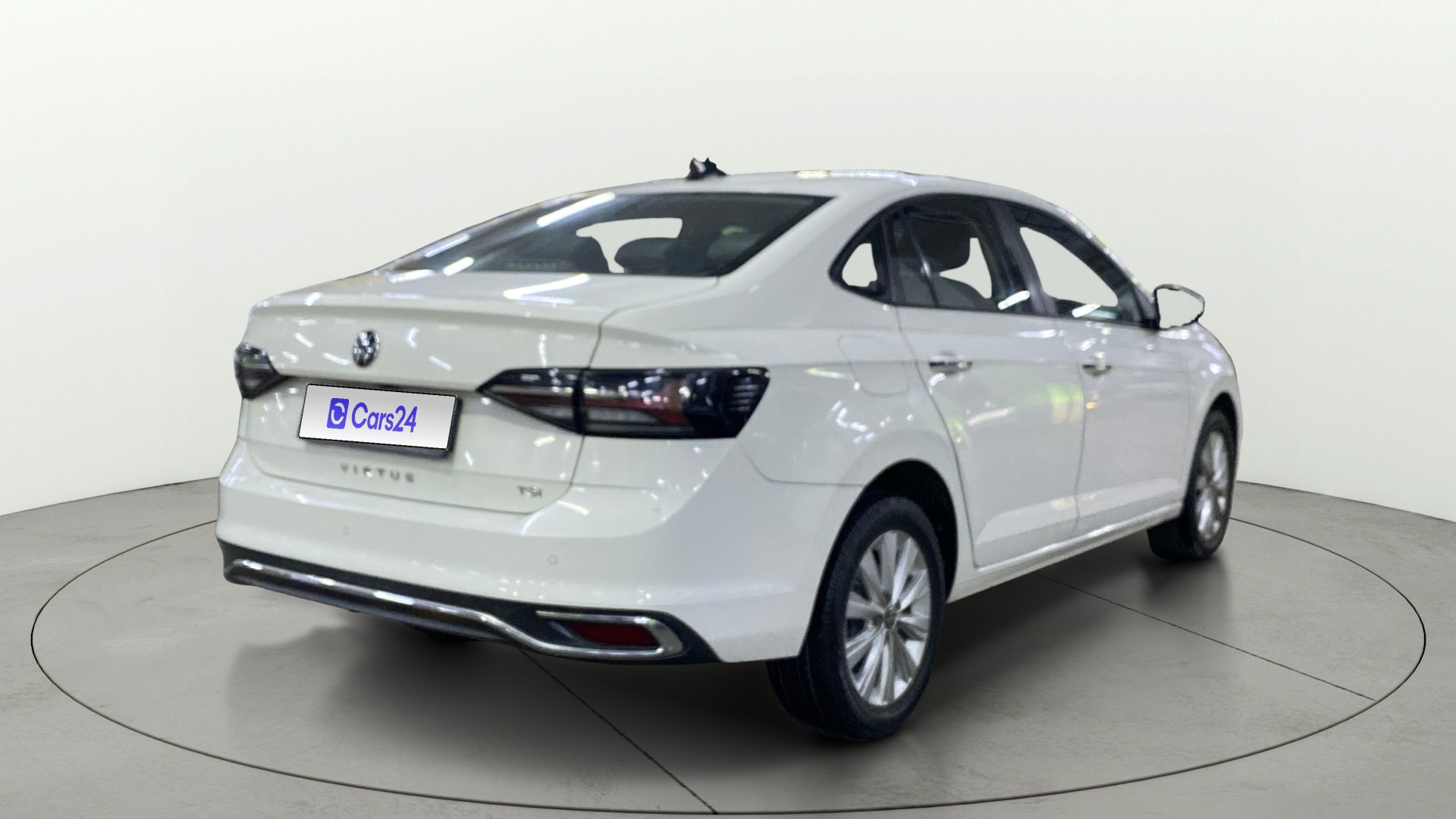 View 2022 Volkswagen Virtus Topline 1.0 TSI MT Image 43 Used 2022 Volkswagen Virtus Topline 1.0 TSI MT Image 43