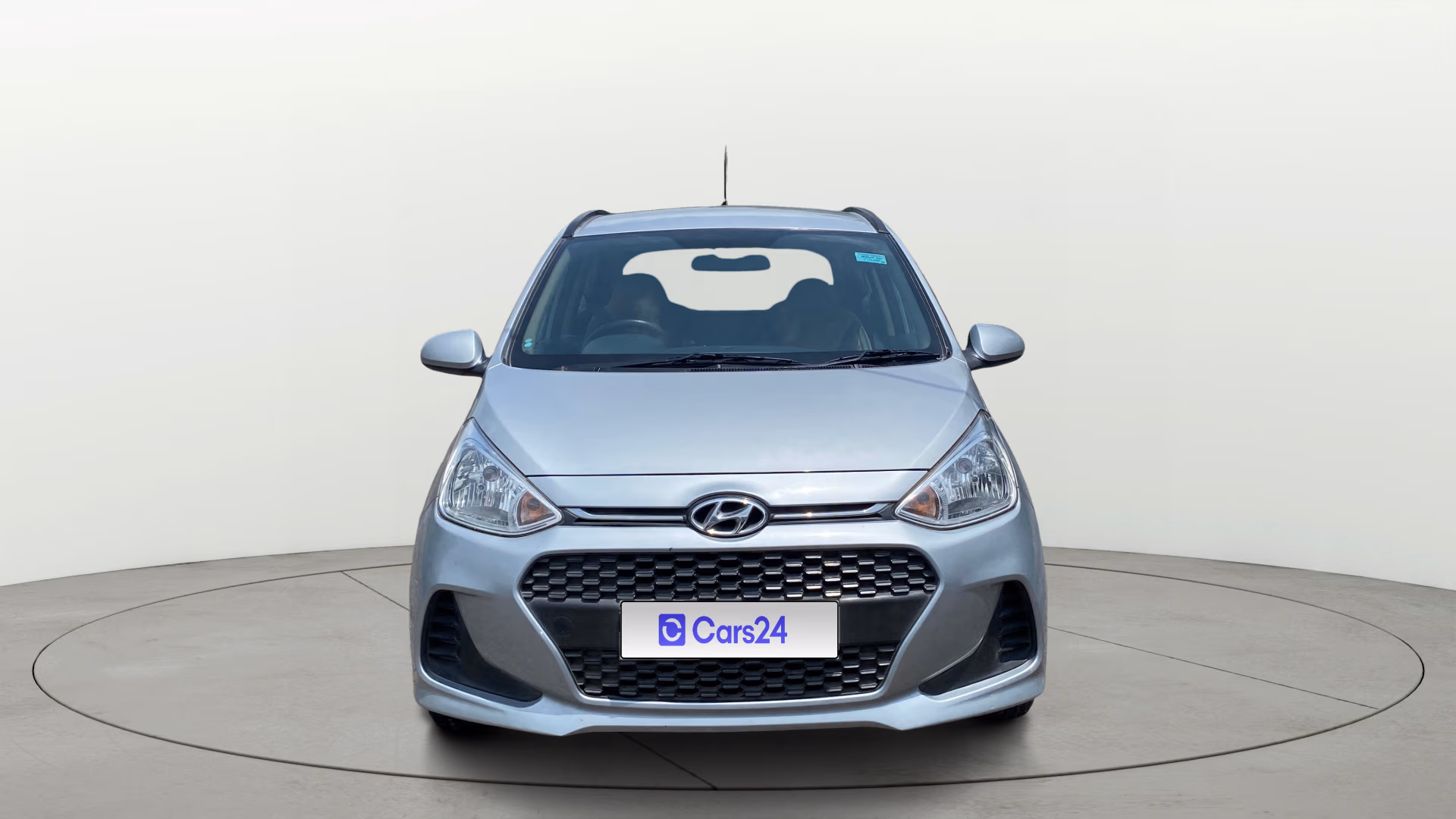 Used 2018 Hyundai Grand i10 Used 2018 Hyundai Grand i10