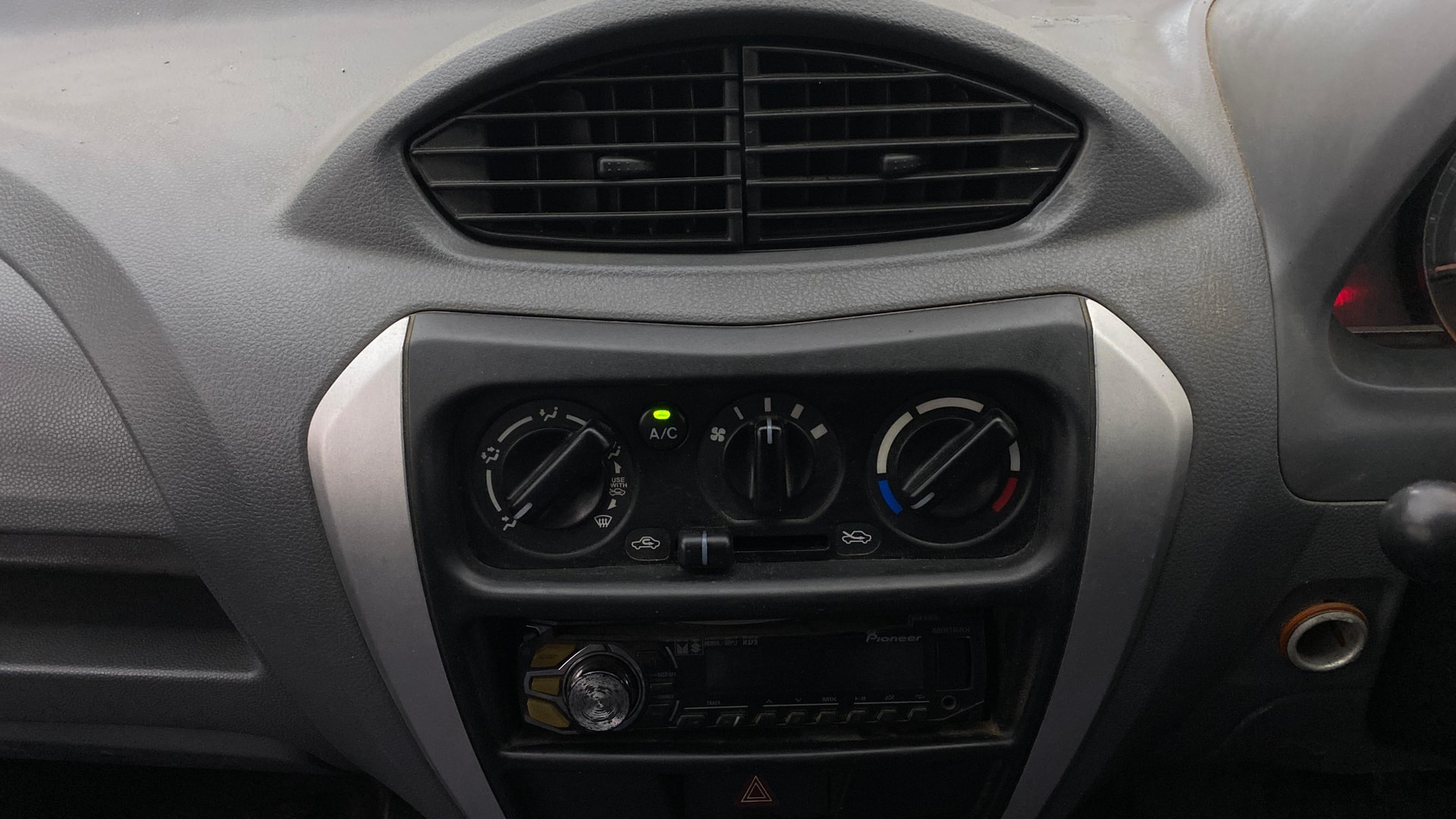 View 2014 Maruti Suzuki Alto 800 LX Image 30 Used 2014 Maruti Suzuki Alto 800 LX Image 30