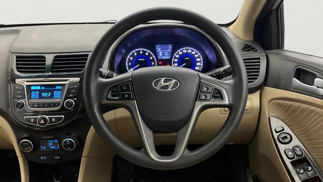 View Hyundai Fluidic Verna Image 20 Used Hyundai Fluidic Verna Image 20