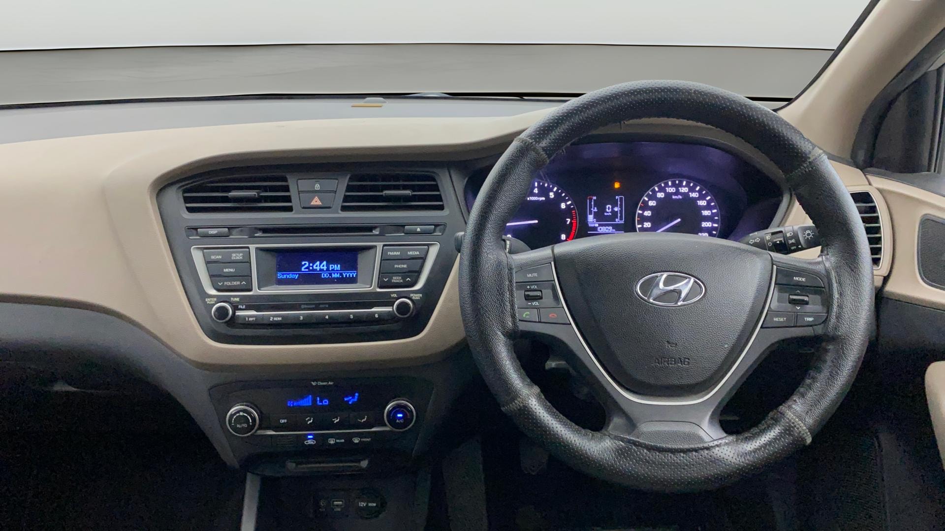 View 2015 Hyundai Elite i20 1.2 Sportz Option Petrol Image 20 Used 2015 Hyundai Elite i20 1.2 Sportz Option Petrol Image 20