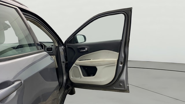 View Jeep Compass Image 47 Used Jeep Compass Image 47