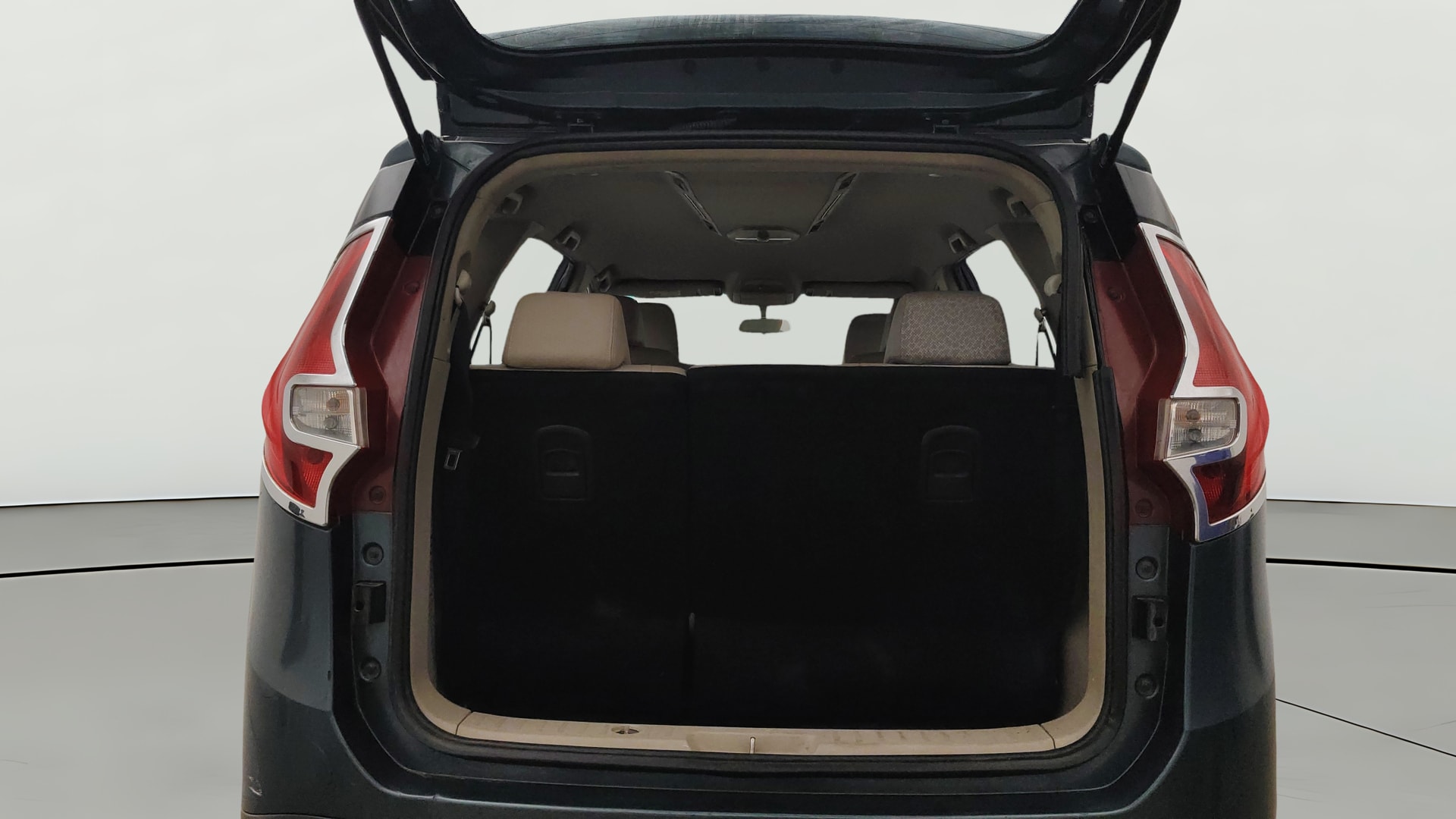 Used 2018 Mahindra Marazzo Used 2018 Mahindra Marazzo