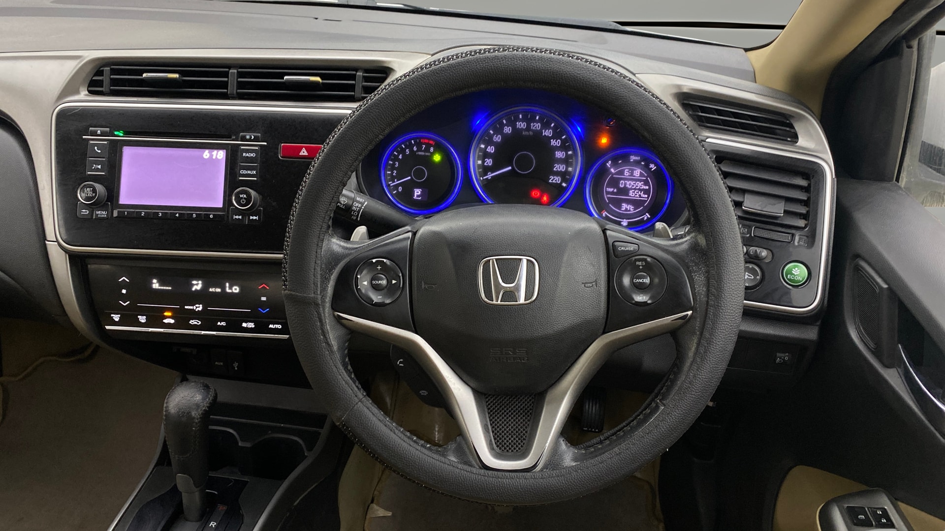 View 2016 Honda City ZX MT Diesel Anniversary Edition Image 21 Used 2016 Honda City ZX MT Diesel Anniversary Edition Image 21