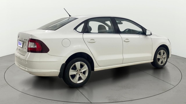 View Skoda Rapid Image 42 Used Skoda Rapid Image 42