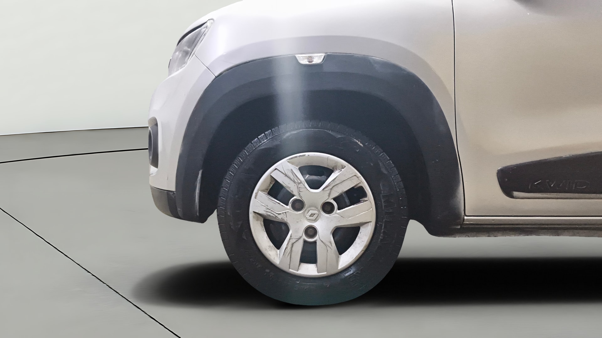 View 2016 Renault Kwid RXT 1.0 Image 27 Used 2016 Renault Kwid RXT 1.0 Image 27