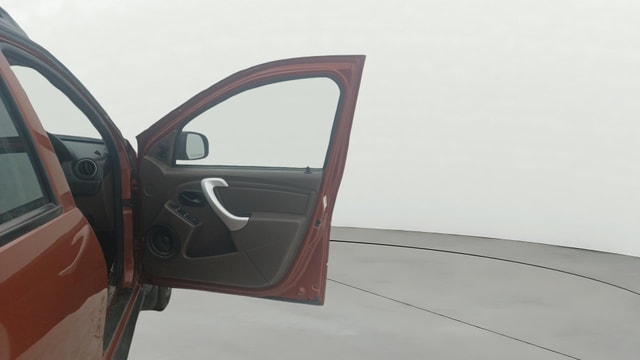 View Renault Duster Image 44 Used Renault Duster Image 44