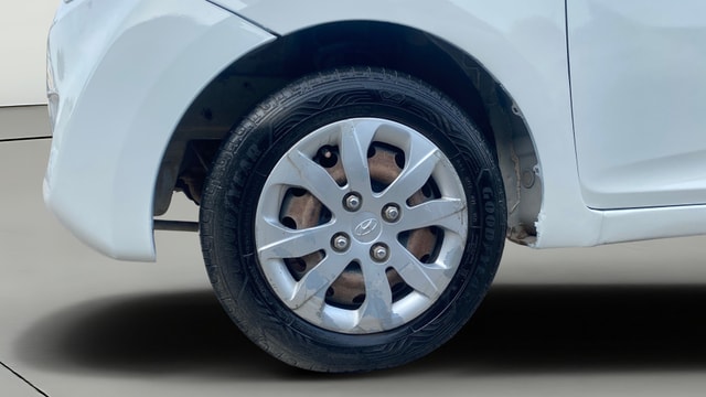 View Hyundai EON Image 27 Used Hyundai EON Image 27