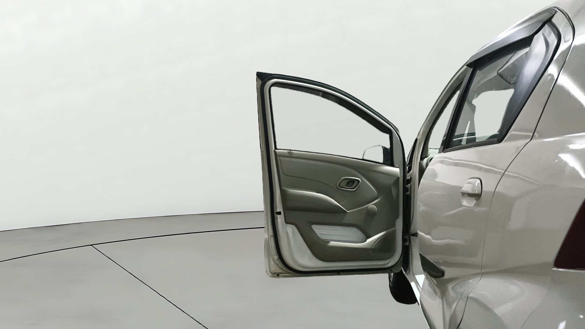 View 2017 Datsun Go T Image 30 Used 2017 Datsun Go T Image 30