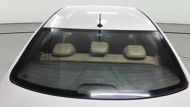 View Hyundai Fluidic Verna Image 4 Used Hyundai Fluidic Verna Image 4