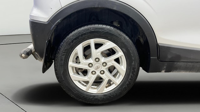 View Mahindra XUV300 Image 25 Used Mahindra XUV300 Image 25