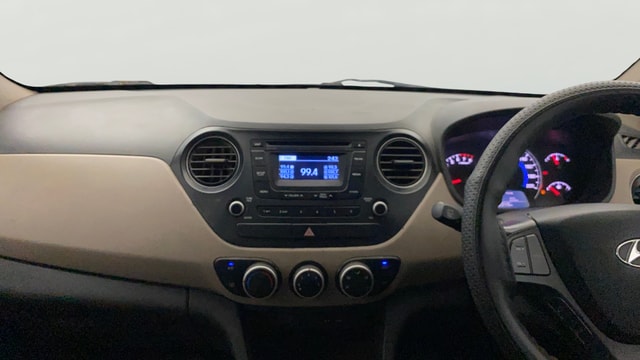 View Hyundai Grand i10 Image 17 Used Hyundai Grand i10 Image 17