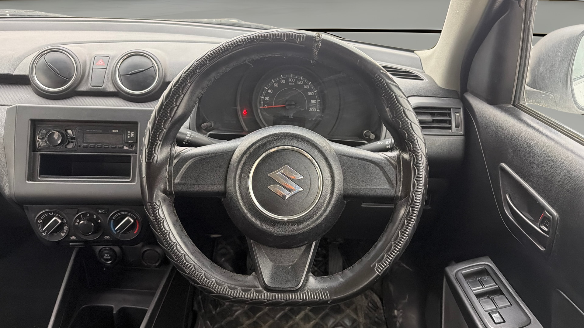 View 2023 Maruti Suzuki 1000 Base Variant Image 20 Used 2023 Maruti Suzuki 1000 Base Variant Image 20
