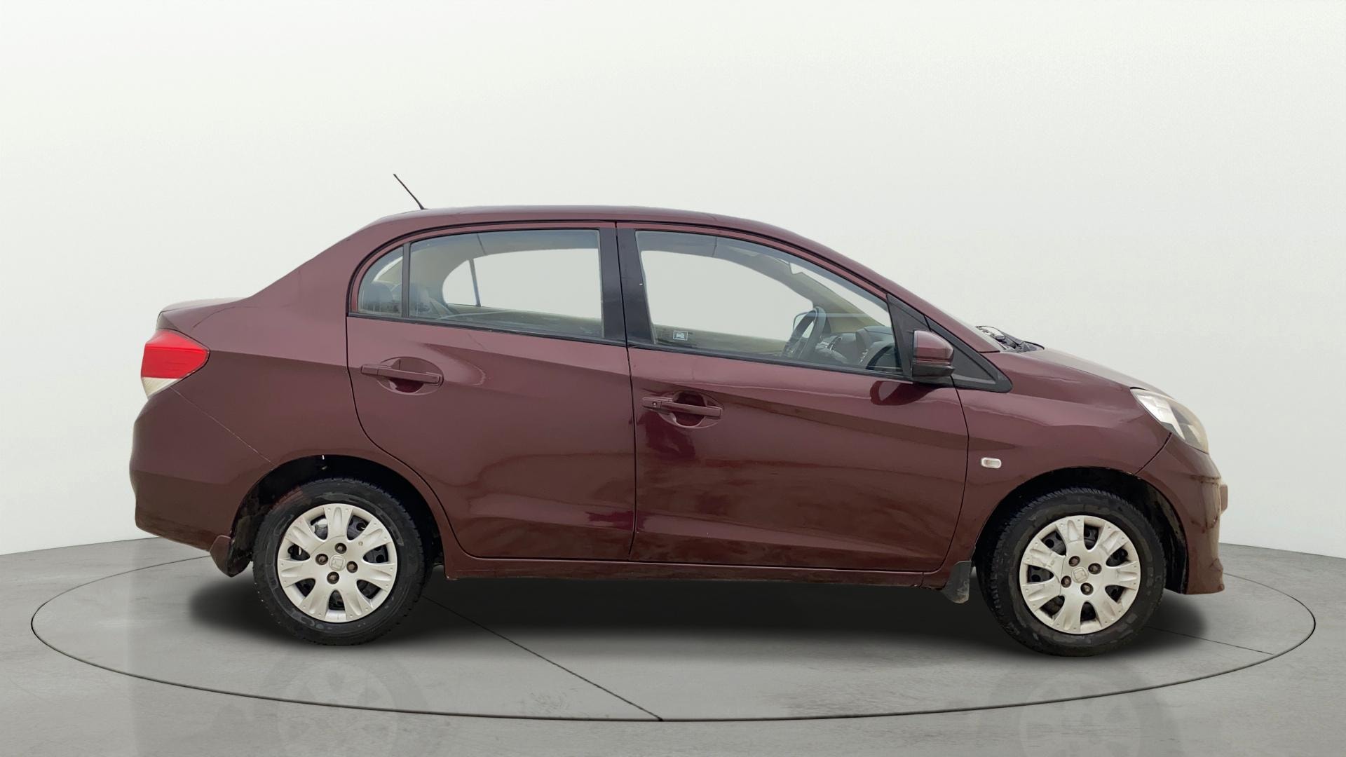 View 2015 Honda Amaze E MT Petrol BS IV Image 8 Used 2015 Honda Amaze E MT Petrol BS IV Image 8