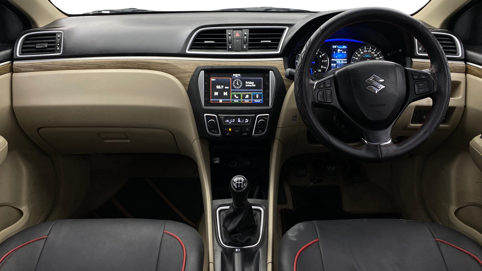 View 2022 Maruti Suzuki 1000 Base Variant Image 16 Used 2022 Maruti Suzuki 1000 Base Variant Image 16