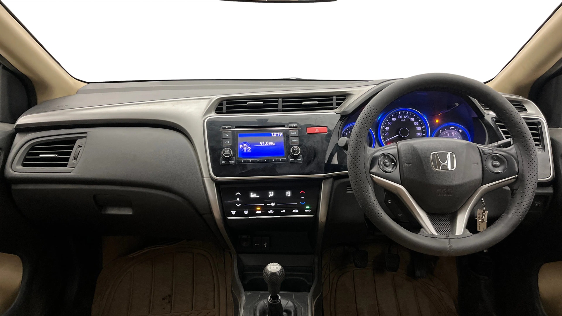 View 2015 Honda City ZX MT Diesel Anniversary Edition Image 30 Used 2015 Honda City ZX MT Diesel Anniversary Edition Image 30