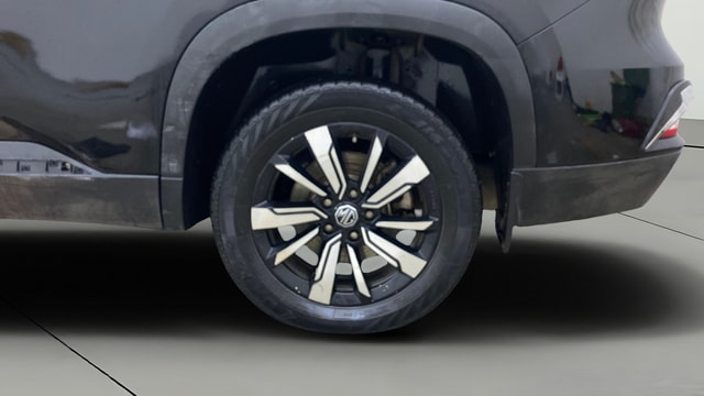 View MG Hector Plus Image 8 Used MG Hector Plus Image 8