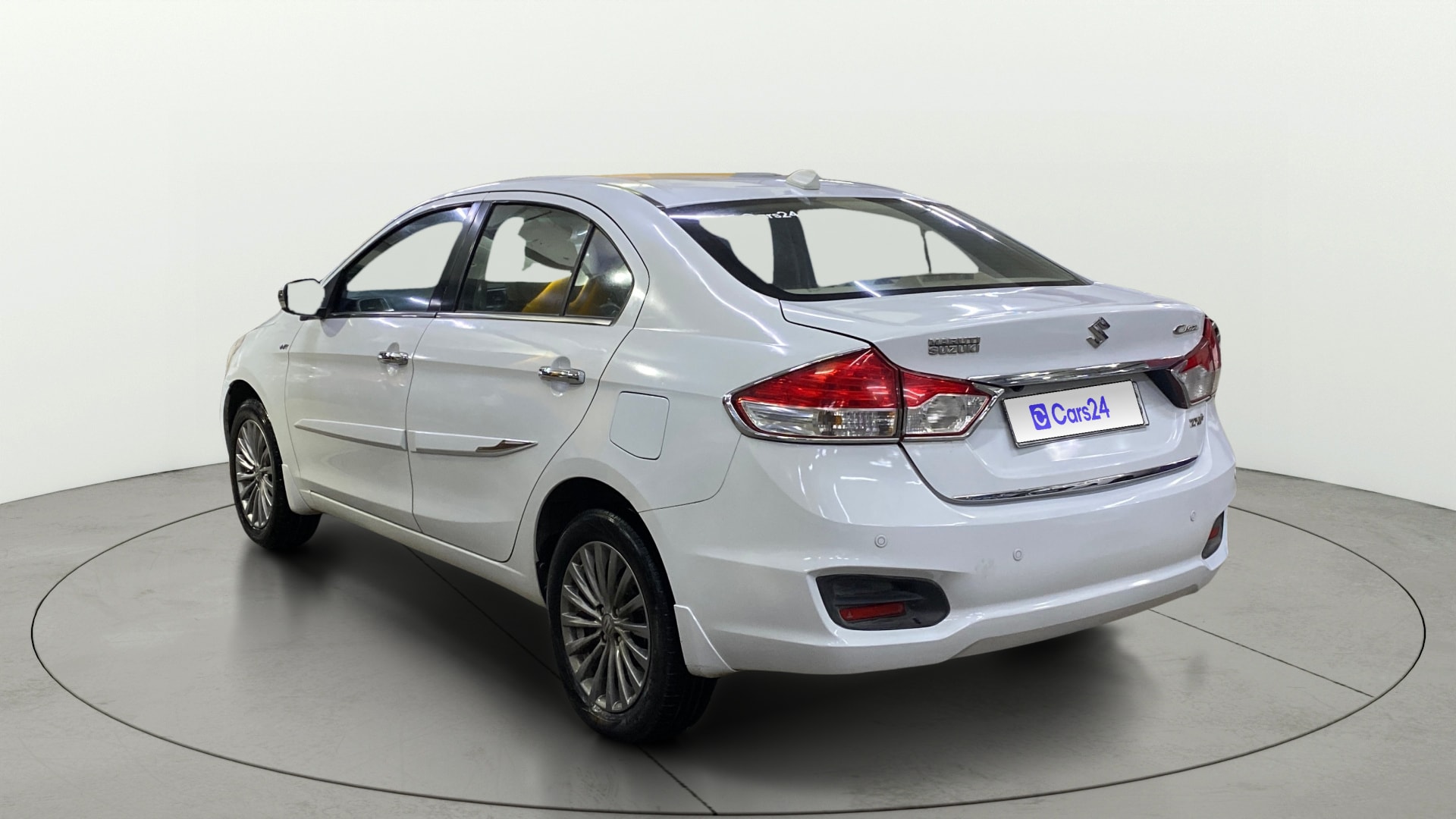 View 2015 Maruti Suzuki 1000 Base Variant Image 2 Used 2015 Maruti Suzuki 1000 Base Variant Image 2