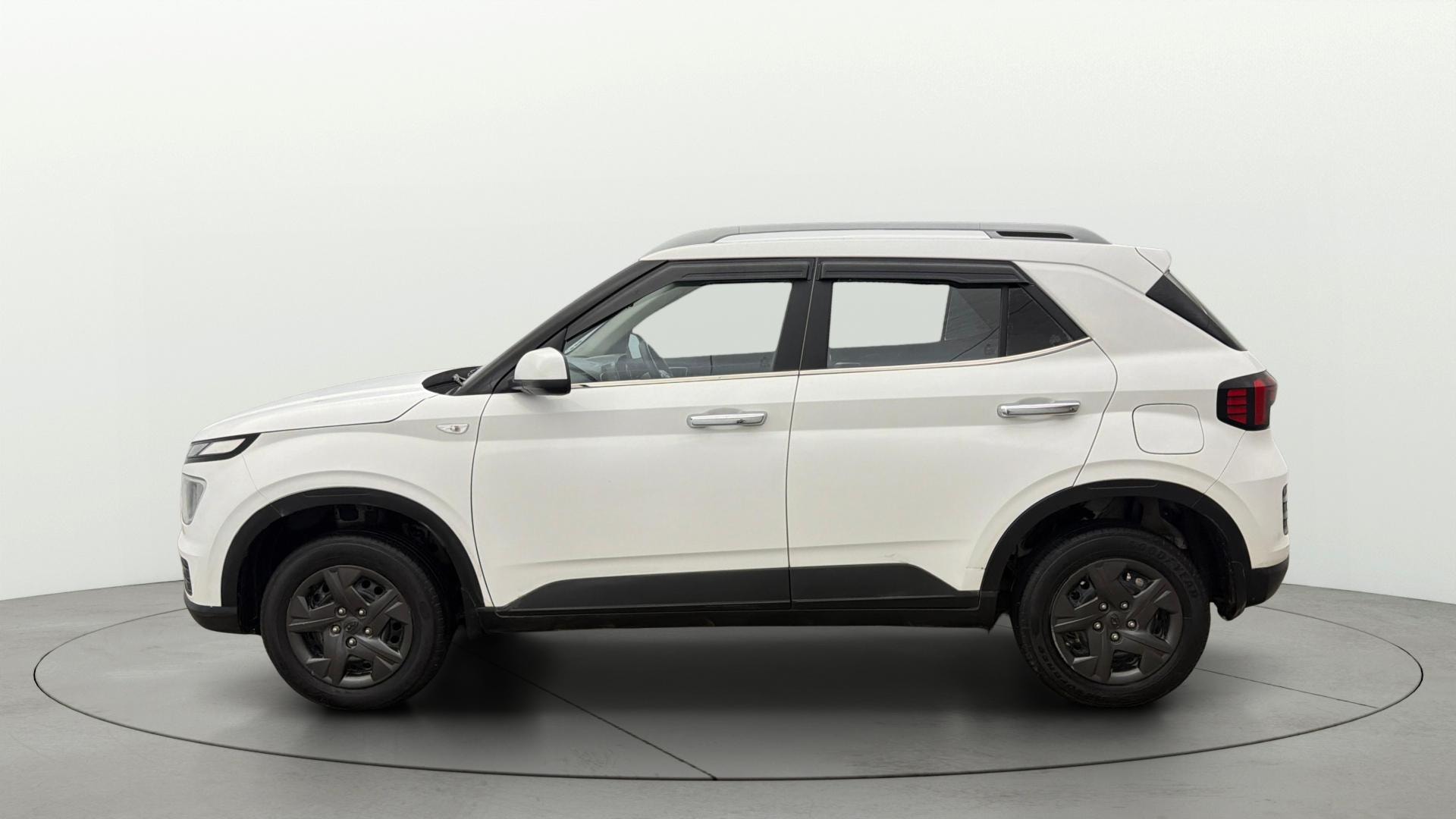 Used 2024 Hyundai Venue Used 2024 Hyundai Venue