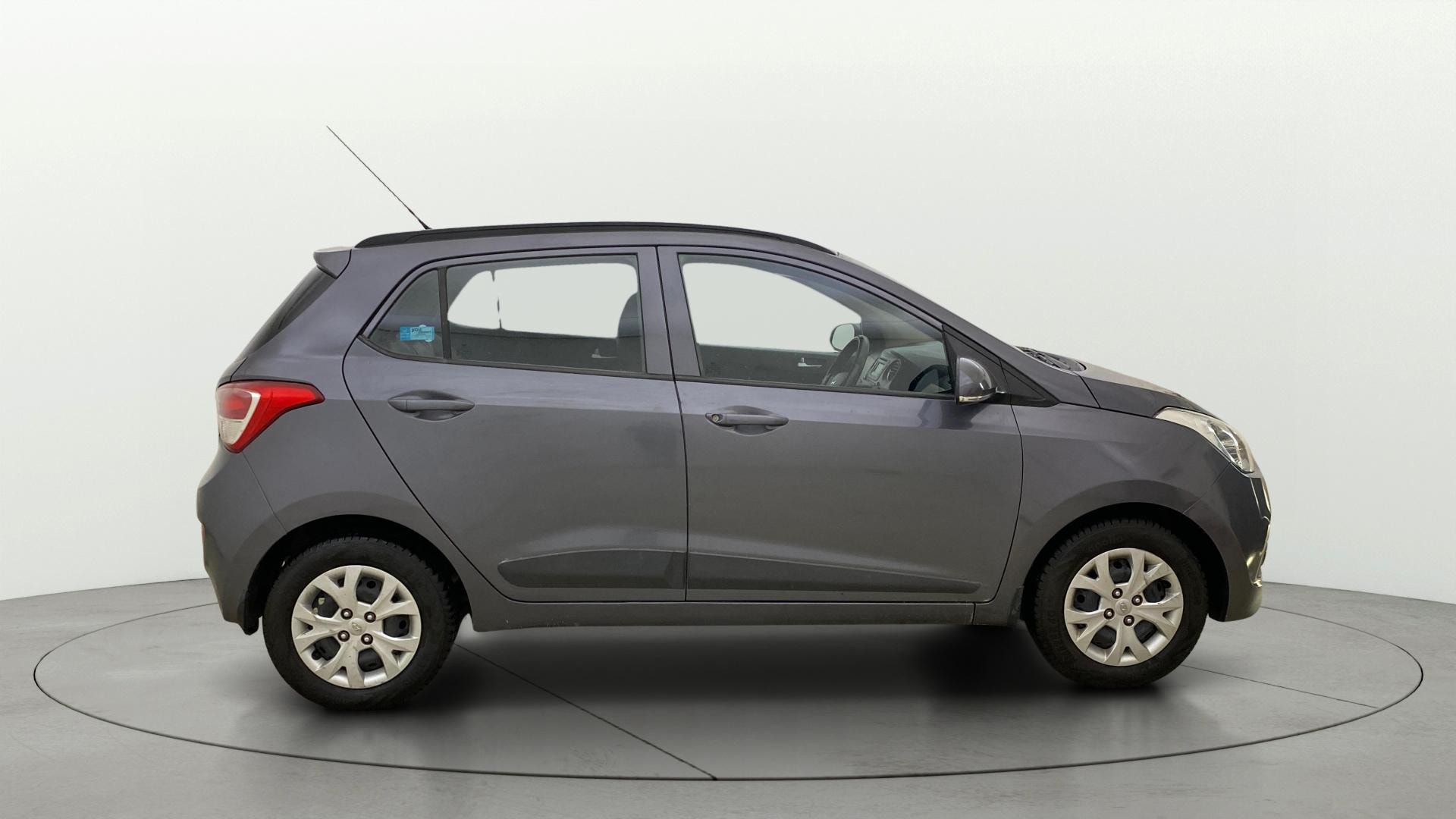 View 2016 Hyundai Grand i10 Sportz 1.2 Kappa Image 8 Used 2016 Hyundai Grand i10 Sportz 1.2 Kappa Image 8