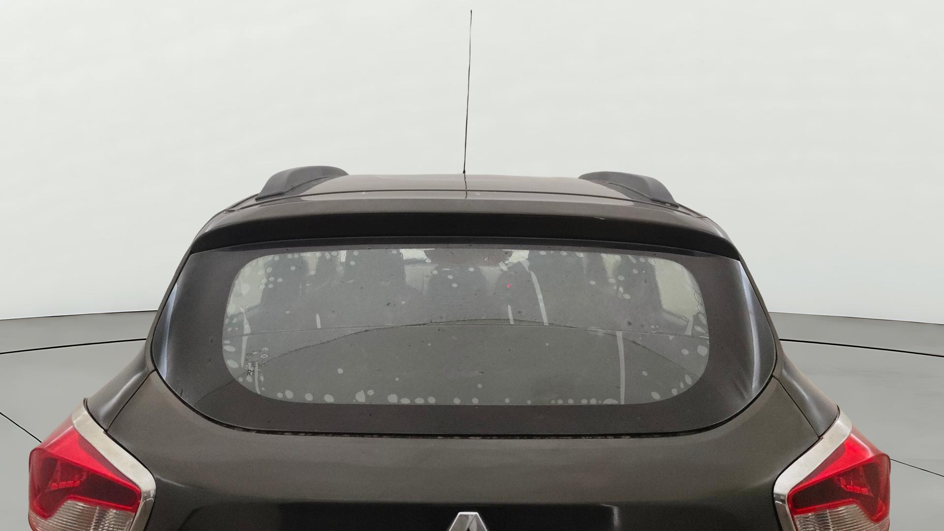 View 2018 Renault Kwid RXT 1.0 Image 4 Used 2018 Renault Kwid RXT 1.0 Image 4