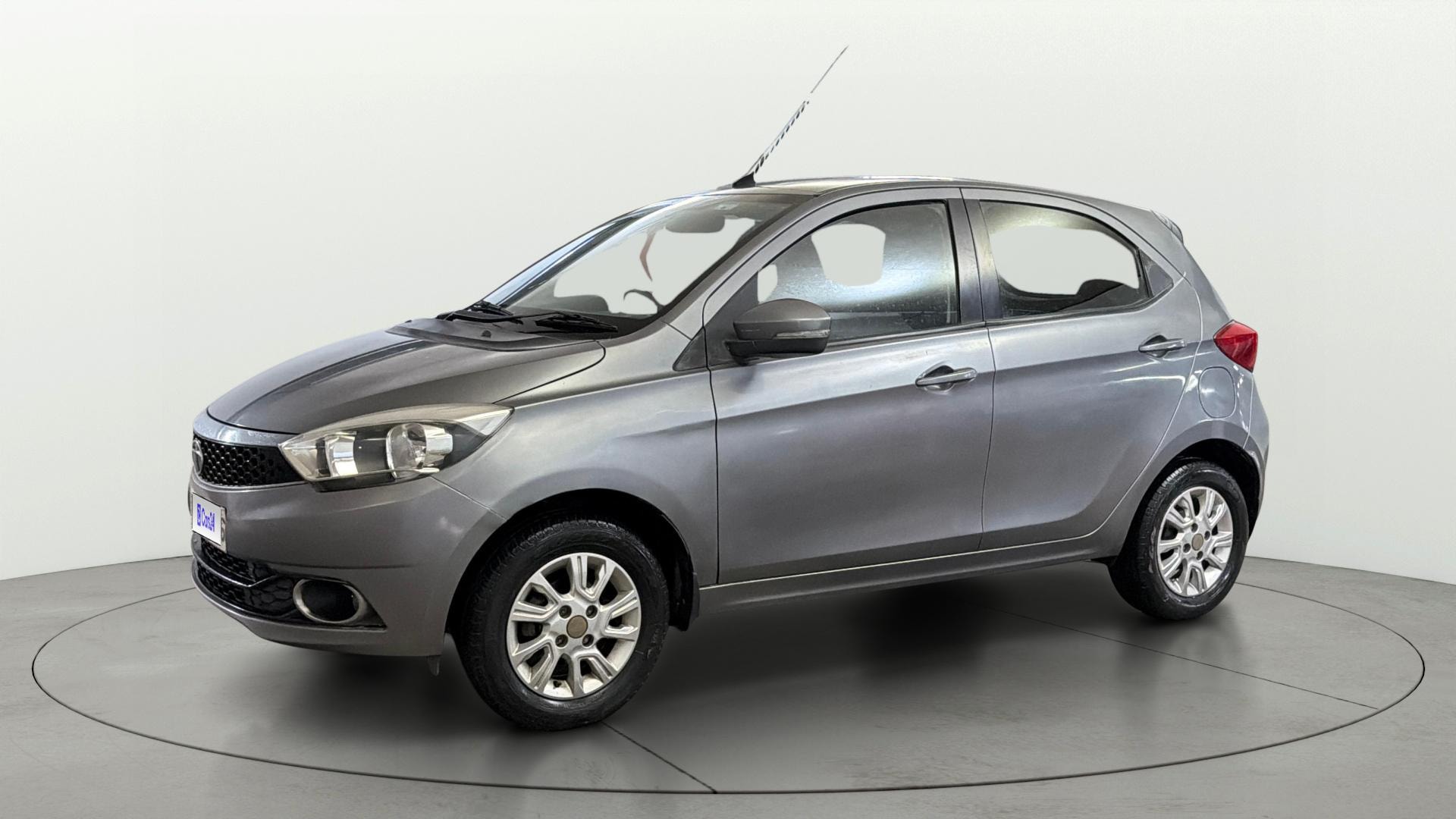View 2018 Tata Tiago Revotorq XB Image 34 Used 2018 Tata Tiago Revotorq XB Image 34
