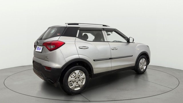 View Mahindra XUV300 Image 41 Used Mahindra XUV300 Image 41